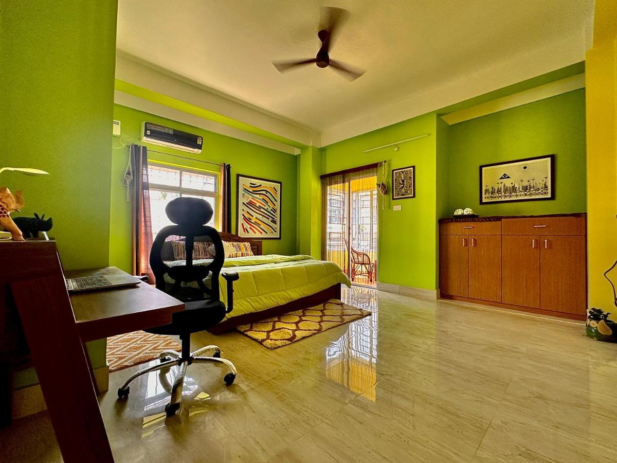 Three Little Birds Homestay Guwahati Exterior foto